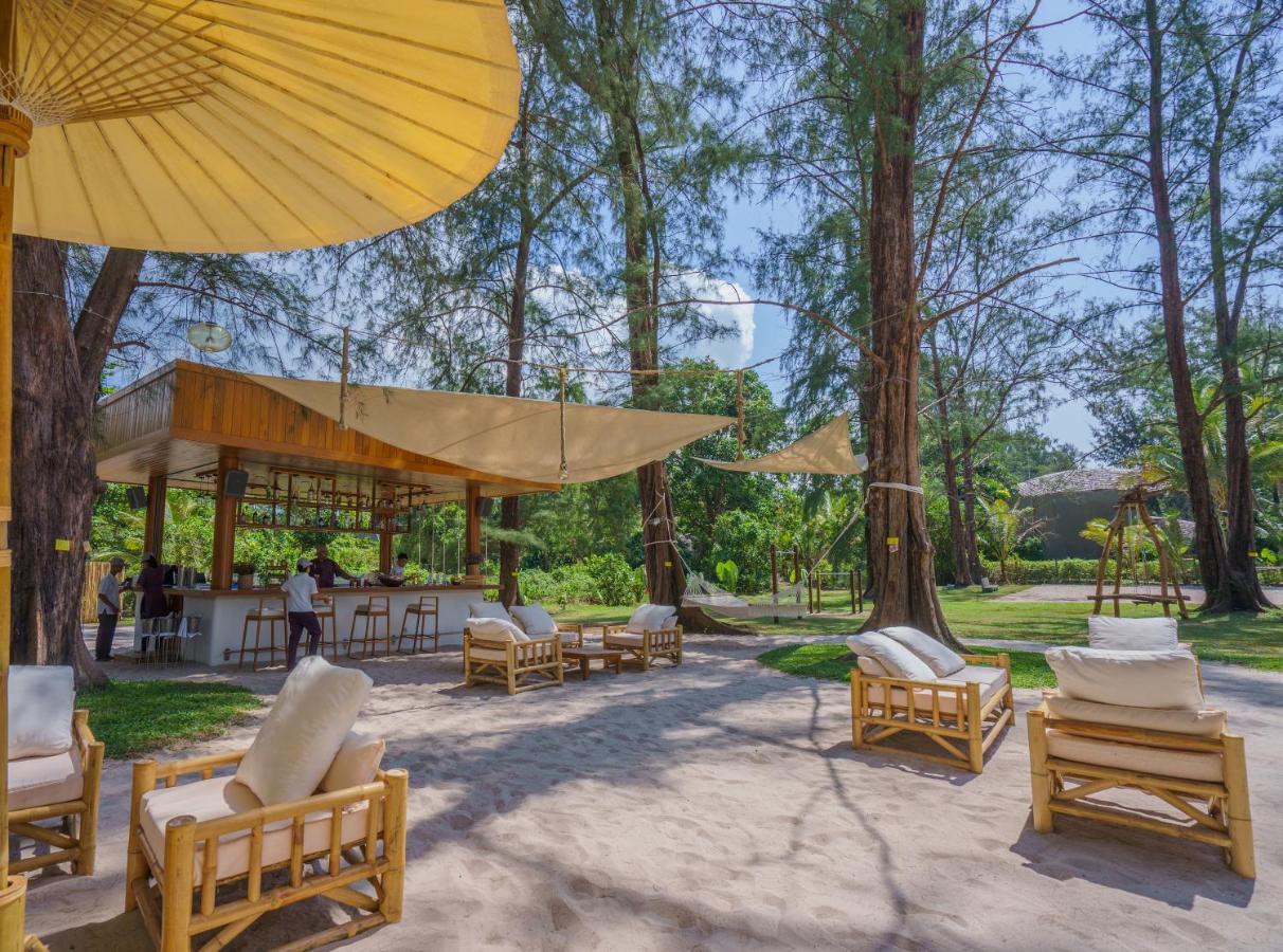Sala Phuket Mai Khao Beach Resort Exterior foto